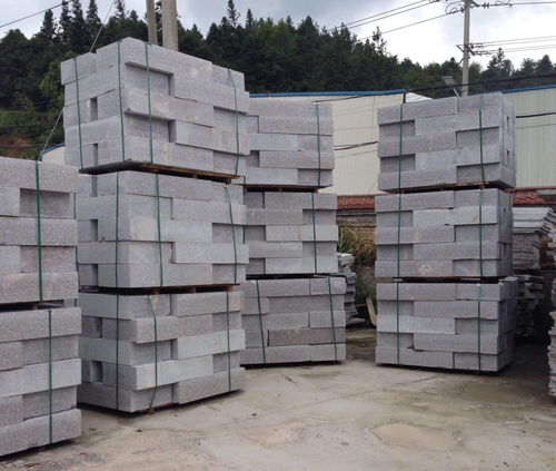 廠家直銷天然花崗巖芝麻灰火燒面路沿石與加工定制服務(wù)